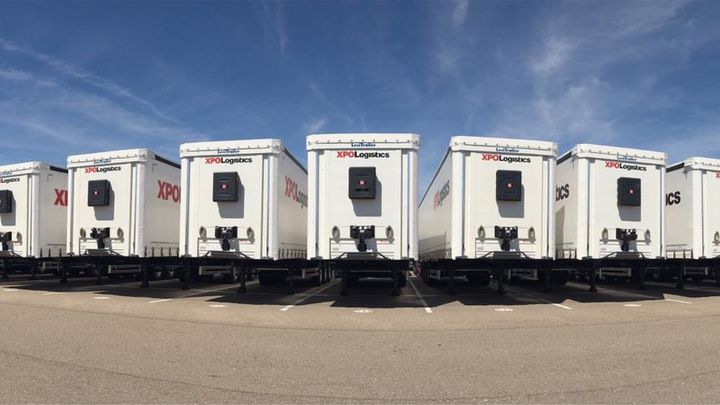XPO invests in 100 cargo semi trailers P400 cargo semi trailers in a row