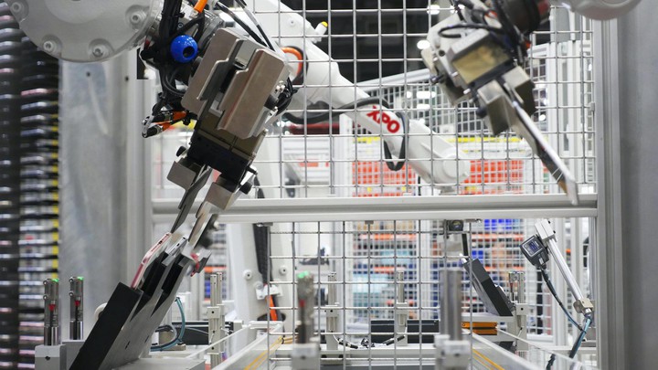 Robotic arm at XPO facility