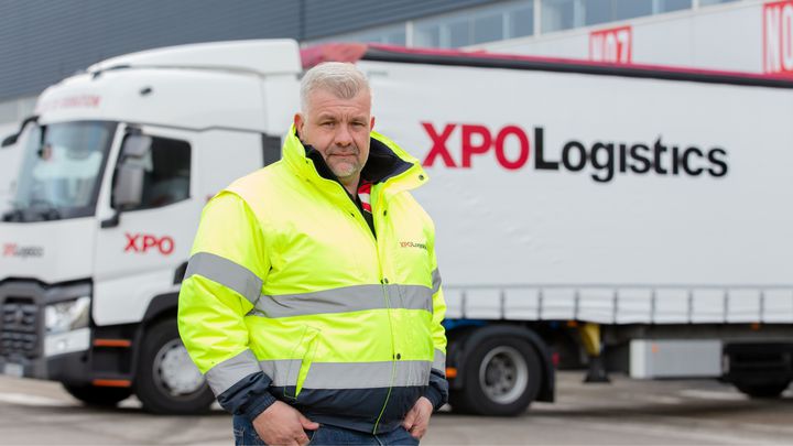 XPO trials low bridge technology XPO driver