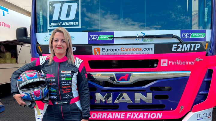 XPO and Jennifer Janiec Racing Champion Jennifer Janiec